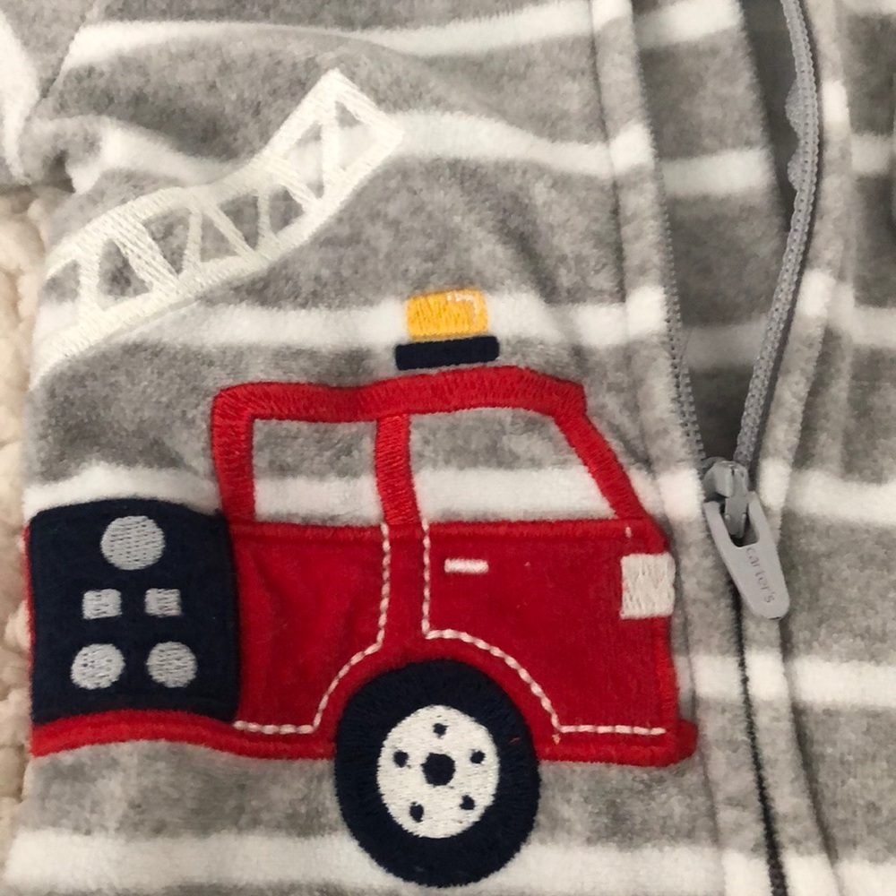 Carter’s Newborn Fleece Footie Pajama Sleeper - Picture 4 of 5